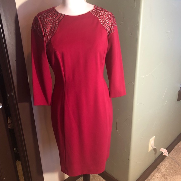 Stunning red dress - Picture 2 of 8